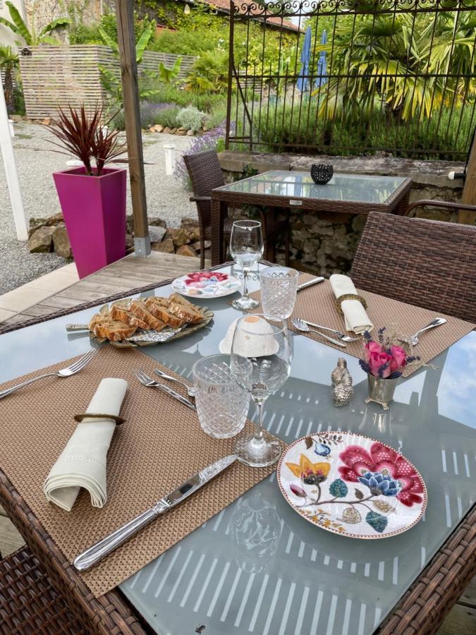 Maison Hirondelles Hotes Mezieres-sur-Issoire Ngoại thất bức ảnh